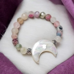 Pierścionek z turmalinów z księżycem z muszli pierścionek na elastycznej gumce